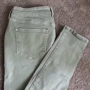 Old Navy Jeans